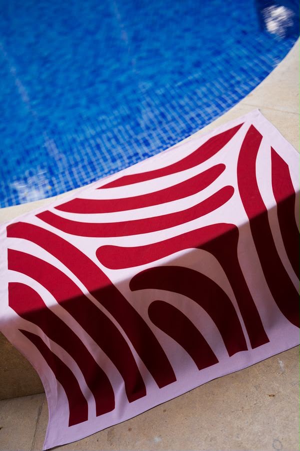 Abstract Scarf - Brick Red x Pink