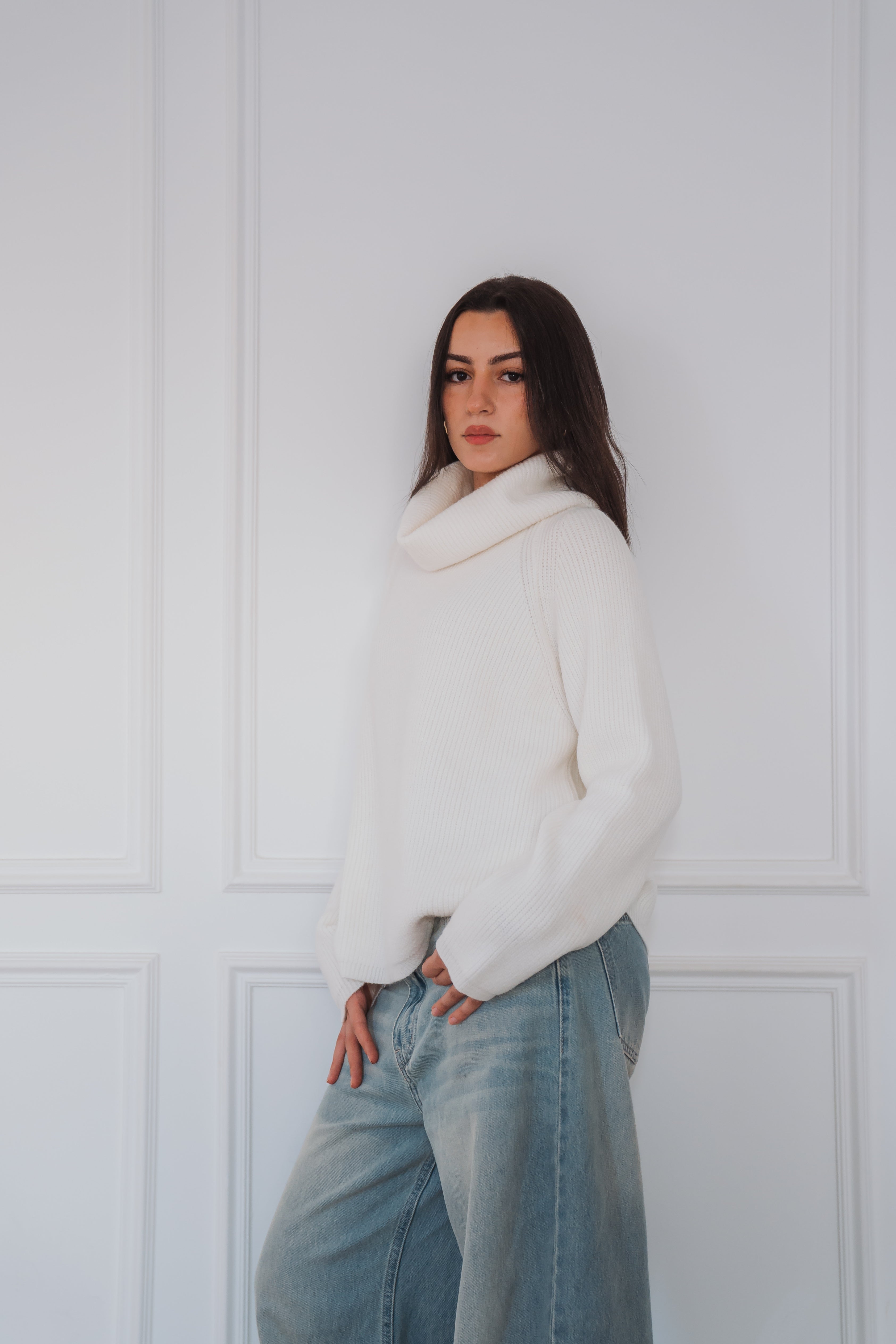 Serene Knit Pullover in White