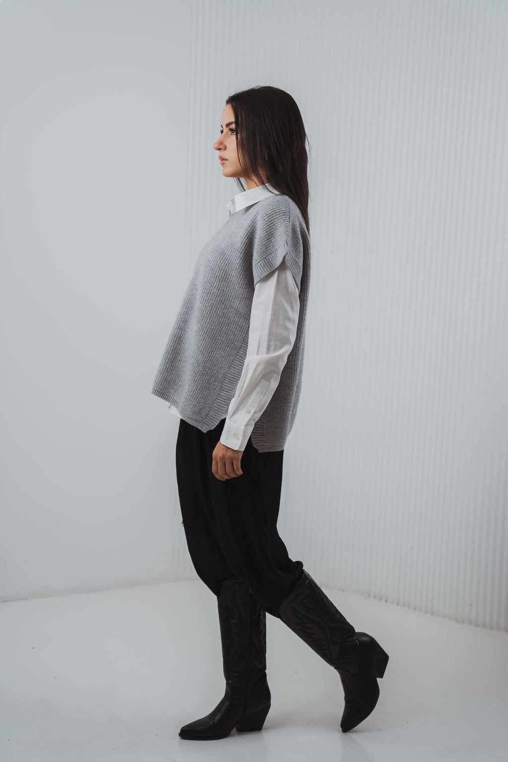 Serene Knit Gillet in Grey