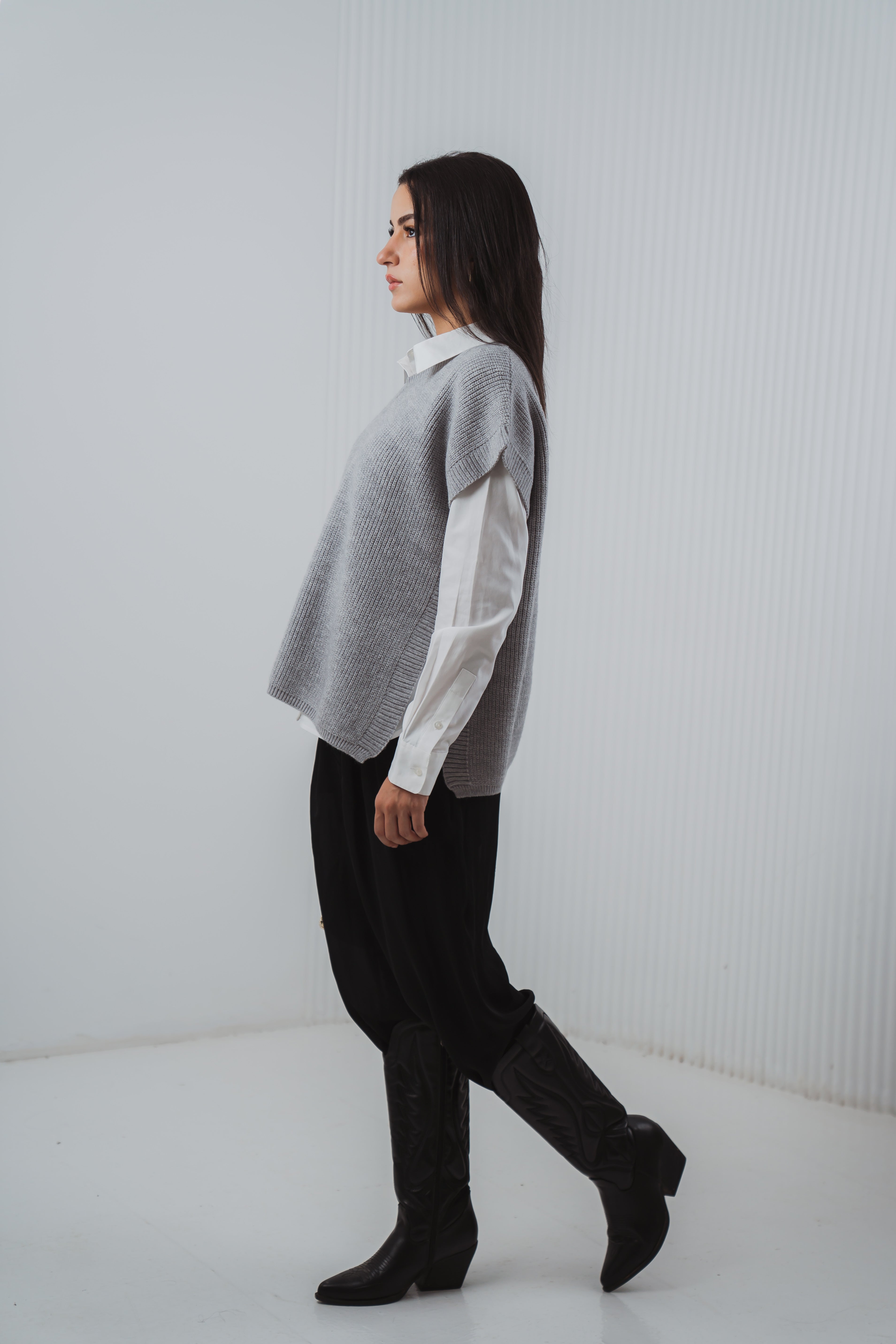 Serene Knit Gillet in Grey