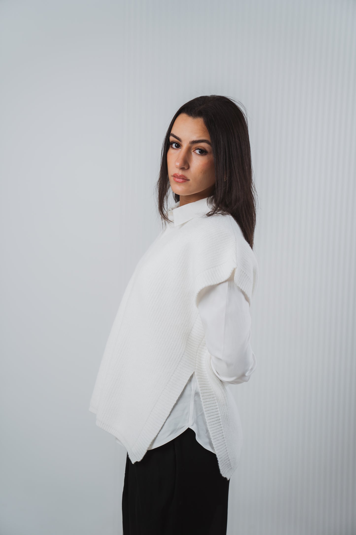 Serene Knit Gillet in White