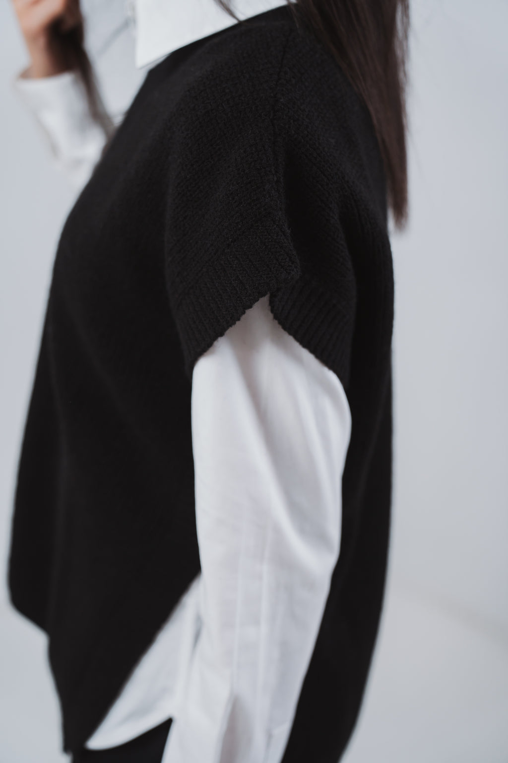 Serene Knit Gillet in Black