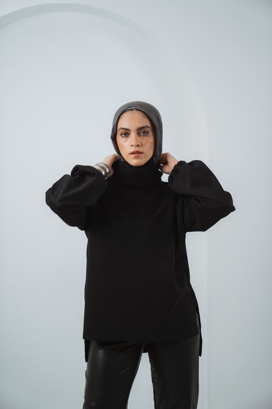The High Neck in Black