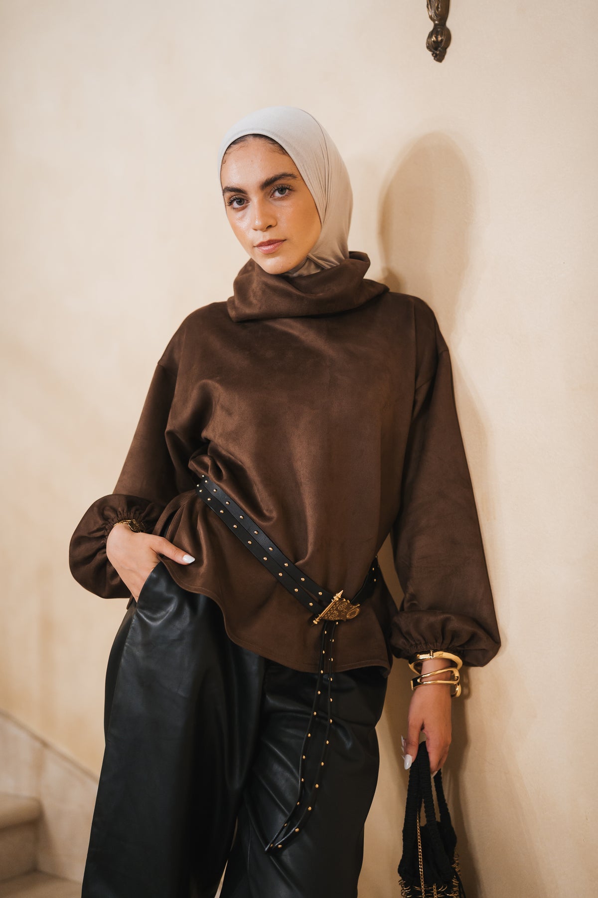 The Elevated High Neck - Brown