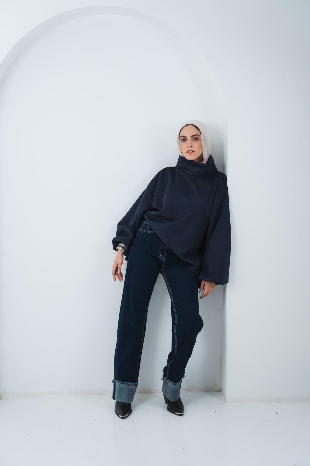 The High Neck in Navy