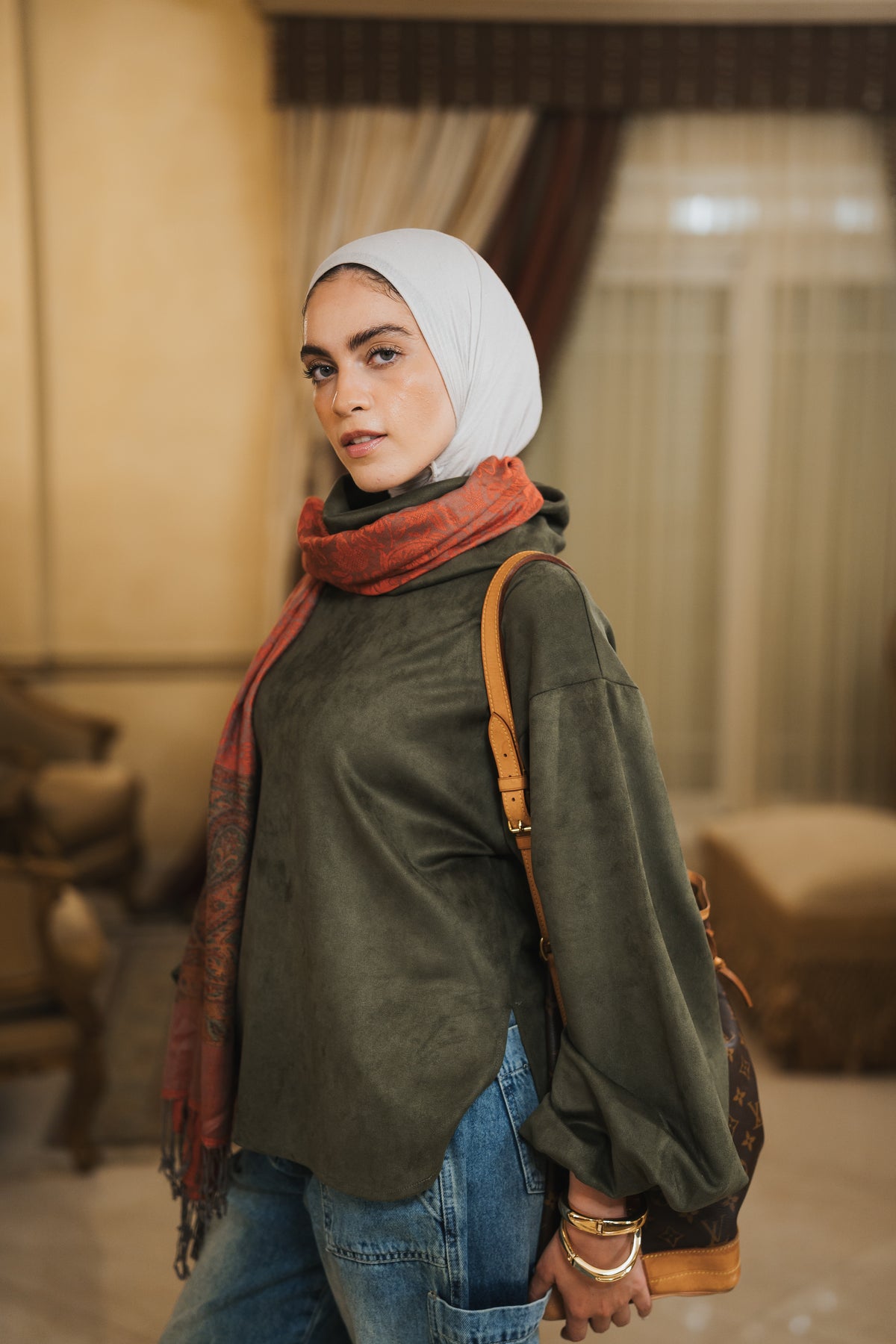 The Elevated High Neck - Olive