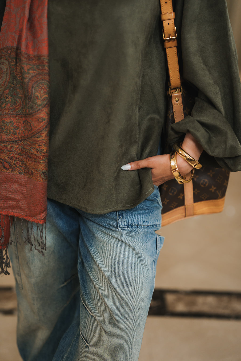 The Elevated High Neck - Olive
