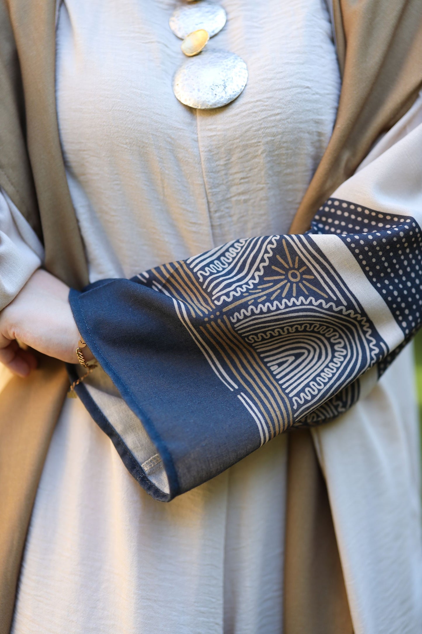 THE BEGICAME CARDIGAN