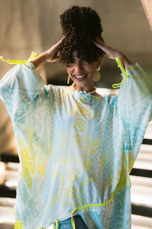 THE LAIMINTA BLOUSE