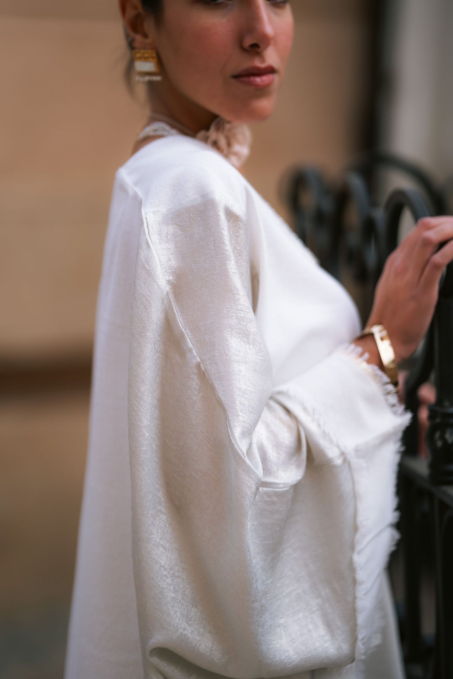 THE BLACHA BLOUSE